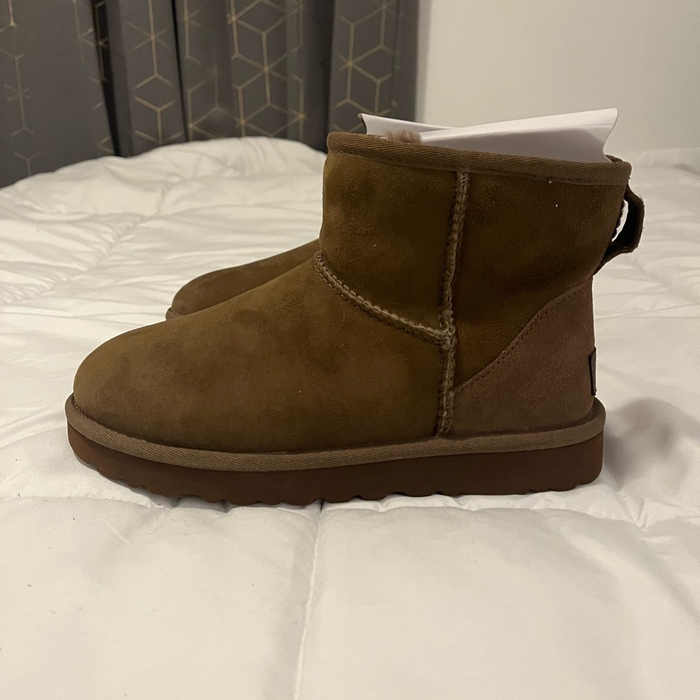 UGG Classic Mini II Chestnut Boots